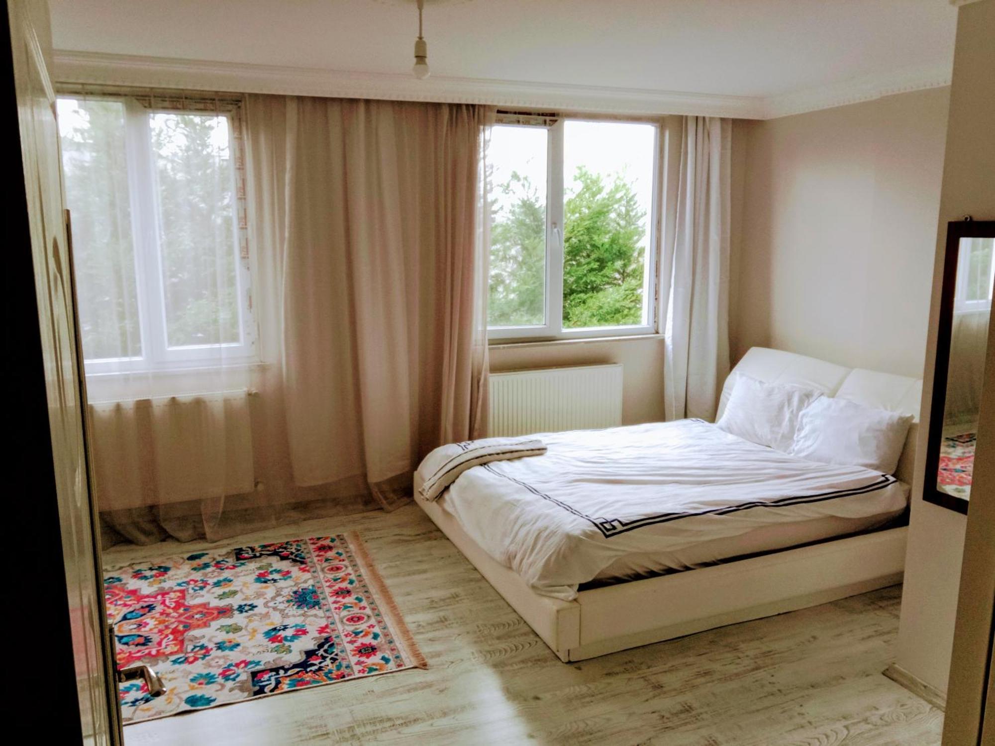 Ahmet Teacher Hotel,6 Minutes From The Airport Arnavutkoy Экстерьер фото